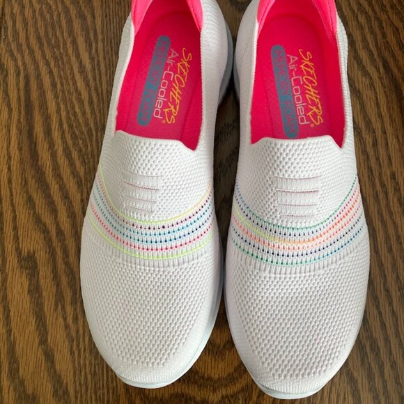 Skechers Ultra Flex Serene Aura Womens Sneakers Size 8.5 White/Multi Color New - Picture 2 of 8